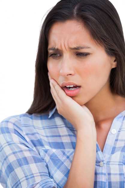 Почему появляется отек щеки при зубной боли